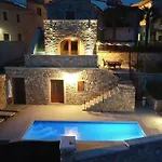 Beram Villa