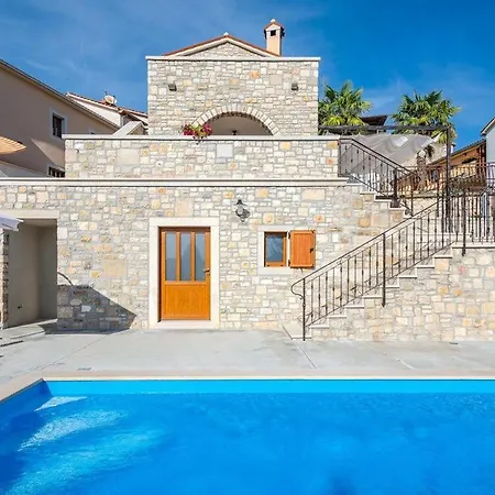 Beram Villa *