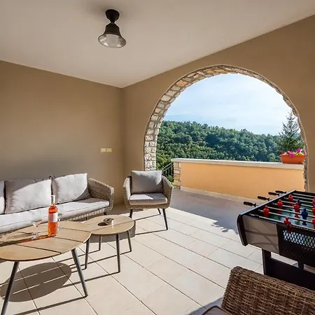 Beram Villa *