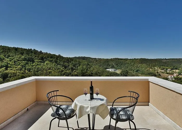 Villa Beram * 파진