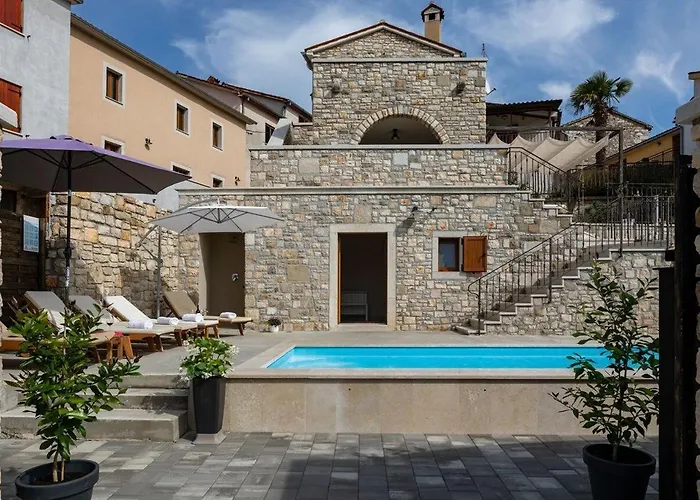 Villa Beram 빌라 *